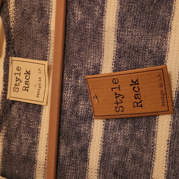 Style Rack Cardigan - Picture 4 of 5